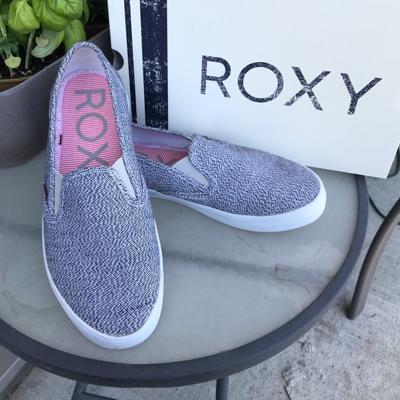 Roxy Shoes - Roxy Slip-on Navy & White Sneakers